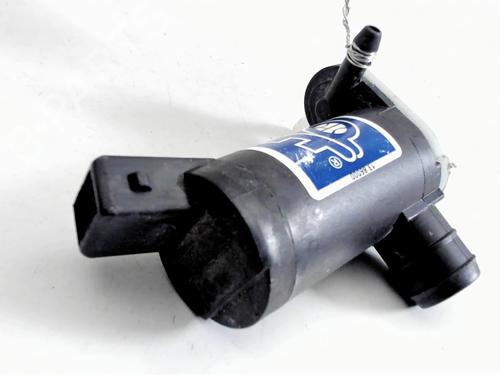 Used Washer pump Washer pump FORD FIESTA V (JH_, JD_) 1.6 16V (100 hp) 31074593 31074593