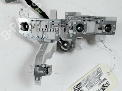 Used Lamp holder BMW 1 (E87) 118 d (143 hp) 27293841