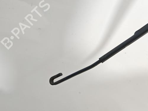 Used Front windshield wiper arm Front windshield wiper arm MAZDA 2 (DE_, DH_) 1.4 MZR-CD (68 hp) 40512640 40512640