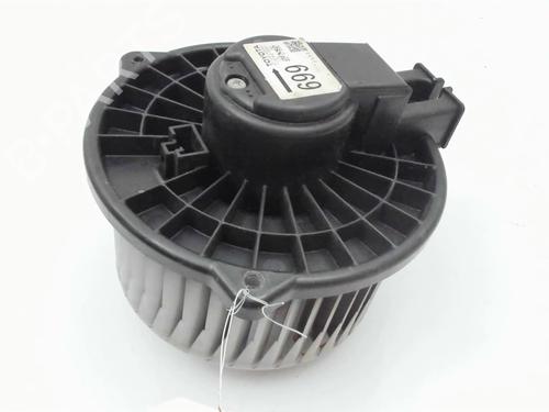 Heater blower motor TOYOTA RAV 4 II (_A2_) 2.0 D 4WD (CLA20_, CLA21_, CLA20R, CLA21R) | BP20446315M62 
