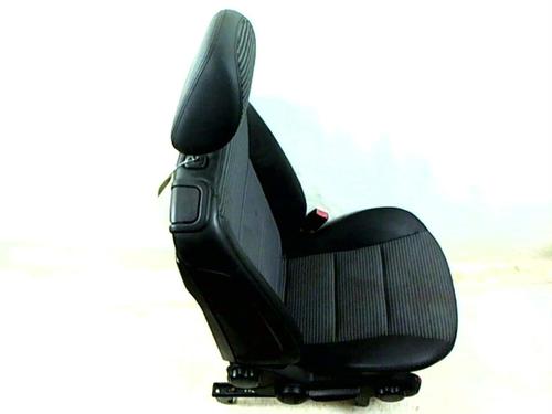 Right front seat MERCEDES-BENZ A-CLASS (W169) A 180 CDI (169.007, 169.307) | BP20399483C16 
