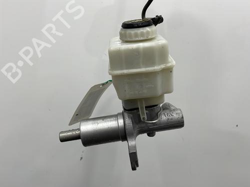 Used Brake master cylinder BMW 5 Touring (F11) 530 d xDrive (258 hp) 23400391