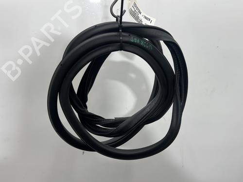 rubber-door-seal-renault-kadjar-ha_-hl_-2015-33445592 main image