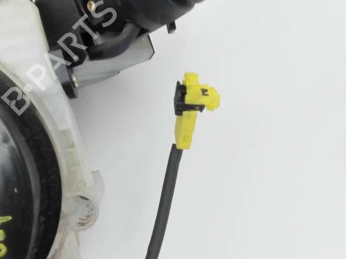 Used Steering column stalk NISSAN MICRA III (K12) 1.2 16V (65 hp) 20417053