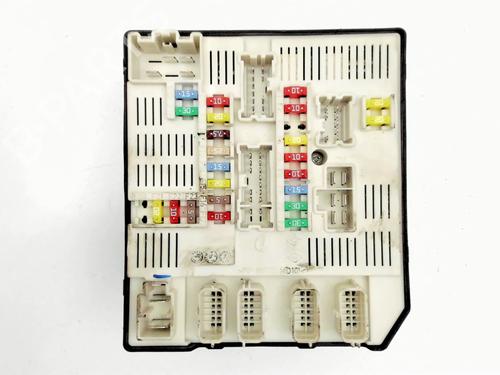 Used Fuse box RENAULT MEGANE III Grandtour (KZ0/1) 1.5 dCi (KZ09, KZ0D, KZ1G, KZ29, KZ14, KZ1W, KZ10, KZ1F,... (110 hp) 32264158