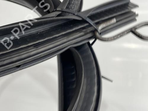 Rubber door seal FORD KUGA II (DM2) 2.0 TDCi | BP27518963C142 