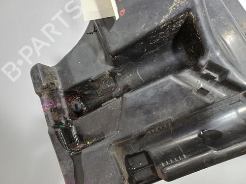 Used Windscreen washer tank Windscreen washer tank 37275359 37275359