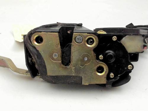 Used Front left lock TOYOTA LAND CRUISER 90 (_J9_) 3.0 D-4D 4WD (KDJ90_, KDJ95_, KDJ90W, KDJ95W) (163 hp) 26666691