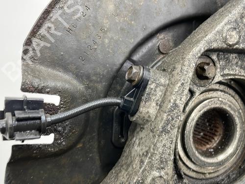 Used Left rear steering knuckle Left rear steering knuckle CHRYSLER 300C Touring (LX, LE) 3.0 CRD (218 hp) 25445117 25445117