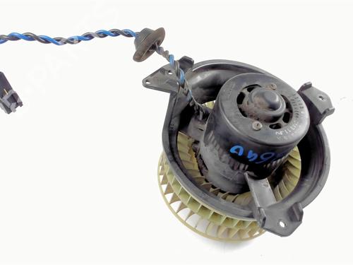 Used Heater blower motor CHRYSLER VOYAGER / GRAND VOYAGER III (GS_, NS_) 2.4 i (151 hp) 21236821