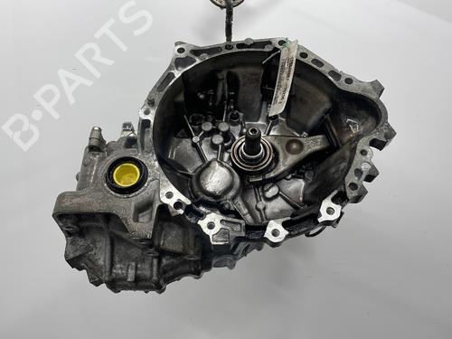 Used Gearbox TOYOTA YARIS (_P9_) 1.4 D-4D (NLP90_, NLP90R) (90 hp) 32138946