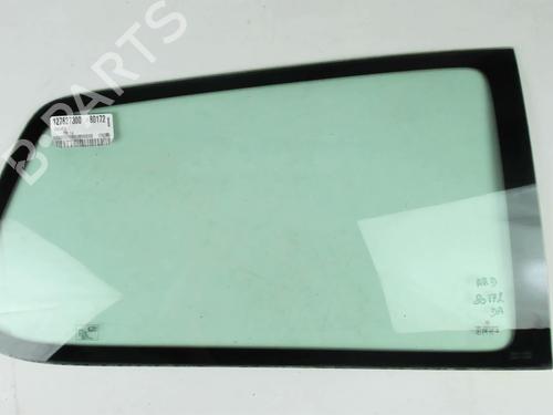 Used Rear right door window Rear right door window 37037197 37037197