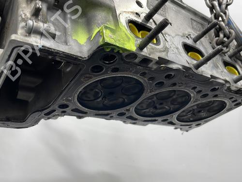 Used Cylinder head Cylinder head AUDI A4 B8 Avant (8K5) 2.7 TDI (190 hp) 29189715 29189715