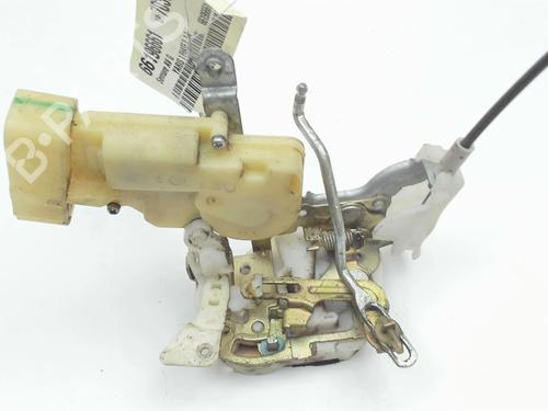 Used Front left lock Front left lock TOYOTA YARIS (_P1_) 1.4 D-4D (NLP10_, NLP10R) (75 hp) 20405953 20405953