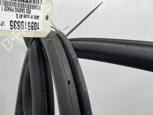 Rubber door seal VW EOS (1F7, 1F8) 2.0 TDI | BP27688871C142 
