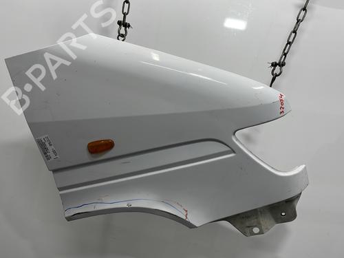 Used Right front fenders MERCEDES-BENZ SPRINTER 2-t Bus (B901, B902) 208 D (901.371, 902.371, 902.372) (79 hp) 23039256