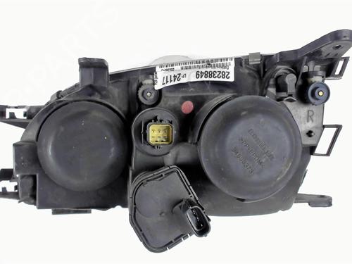 Right headlight TOYOTA AVENSIS (_T22_) 2.0 TD (CT220_, CT220R) | BP20432111C29 