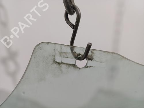 Used Front right door window Front right door window 37727857 37727857