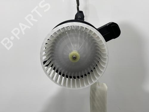 Used Heater blower motor TOYOTA YARIS (_P21_, _PA1_, _PH1_) 1.5 Hybrid (MXPH10, MXPH11) (116 hp) 32081934