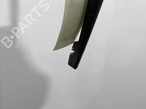 rear-windshield-wiper-arm-alfa-romeo-giulietta-940_-2010-2011-2012-2013-2014-2015-2016-2017-2018-2019-2020-30736512 main image