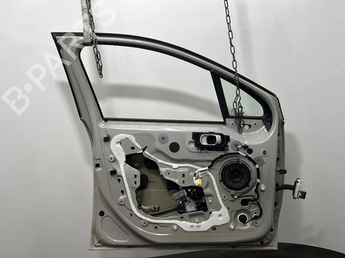 Left front door CITROËN C3 III (SX) 1.2 PureTech 82 | BP32305967C2