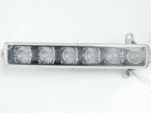 Feu diurne gauche PEUGEOT 308 SW II (LC_, LJ_, LR_, LX_, L4_) 1.6 BlueHDi 120 (120 hp) 31159560