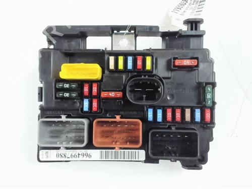 Used Fuse box CITROËN C3 I (FC_, FN_) 1.4 16V (88 hp) 32138727