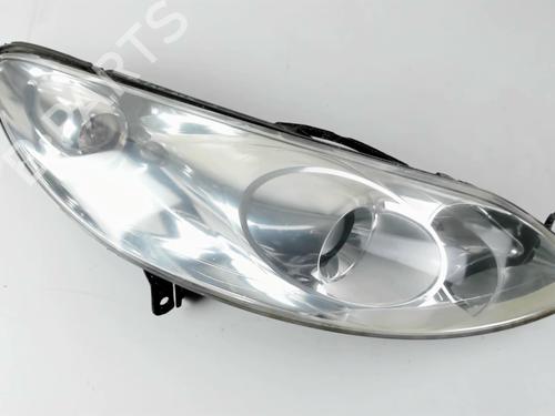 Used Right headlight Right headlight PEUGEOT 407 (6D_) 2.0 HDi 135 (6DRHRH, 6DRHRE, 6DRHRG, 6DRHRJ) (136 hp) 22414577 22414577