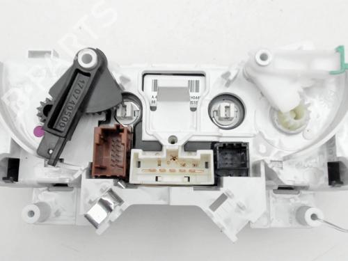 Used Climate control Climate control 37458716 37458716