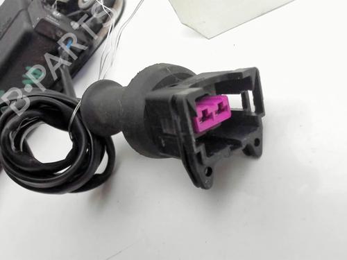 front-right-exterior-door-handle-audi-a8-d2-4d2-4d8-1994-1995-1996-1997-1998-1999-2000-2001-2002-2003-2004-2005-30913078 main image