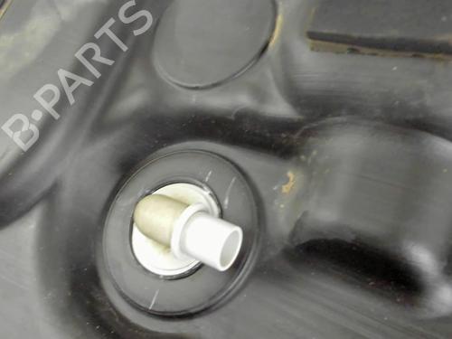 Bensintank LAND ROVER FREELANDER I (L314) 2.0 Td4 4x4 (109 hp) 21236401