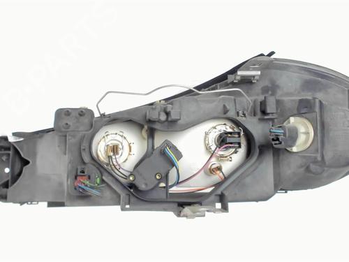 Right headlight FORD MONDEO II (BAP) 1.6 i | BP21228759C29 
