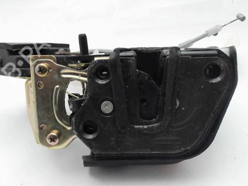 Rear right lock KIA SPORTAGE II (JE_, KM_) 2.0 CRDi | BP20442100C99