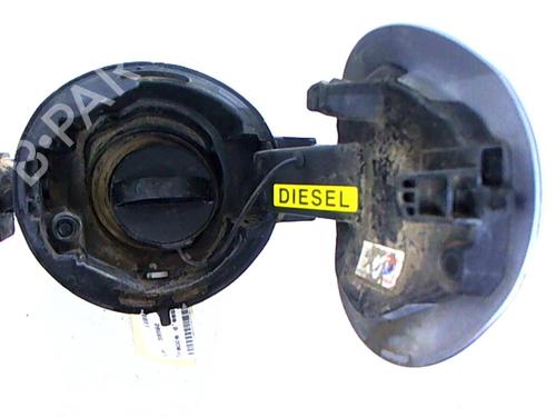 Fuel flap PEUGEOT 308 II (LB_, LP_, LW_, LH_, L3_) 1.6 HDi / BlueHDi 115 | BP20404127C131 