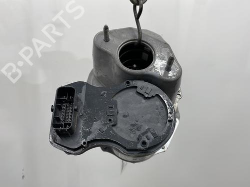 Used Servo brake TOYOTA YARIS (_P21_, _PA1_, _PH1_) 1.5 Hybrid (MXPH10, MXPH11) (116 hp) 22599861