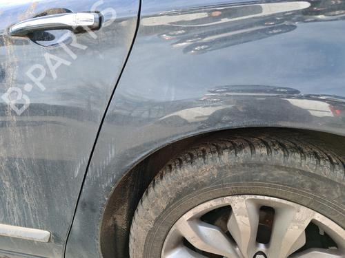 Third brake light CITROËN C5 III (RD_) 2.0 HDi 165 (RDRHHA, RDRHH8) | BP37252102L11 - Image 7