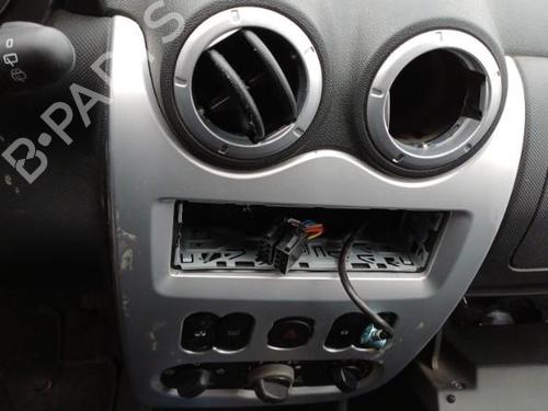 Left front window switch DACIA SANDERO 1.4 MPI LPG | BP20420168I27  - Image 5