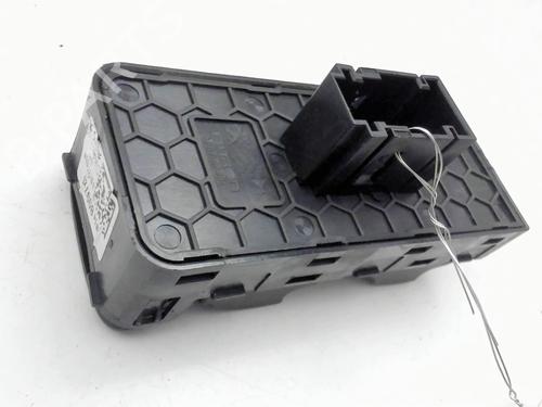 Left front window switch CITROËN C3 III (SX) 1.2 VTi 82 | BP36372288I27 - Image 3