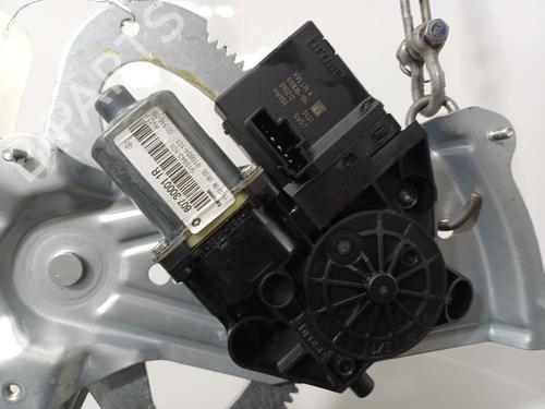Used Front right window mechanism Front right window mechanism RENAULT SCÉNIC III (JZ0/1_) 1.9 dCi (JZ0J, JZ1J, JZ1K, JZ1S) (131 hp) 36526340 36526340