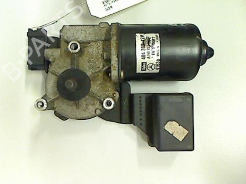 Used Front wiper motor MERCEDES-BENZ A-CLASS (W168) A 170 CDI (168.009, 168.109) (95 hp) 20458511
