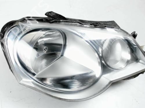 Right headlight VW POLO IV (9N_, 9A_) 1.4 16V | BP31839405C29