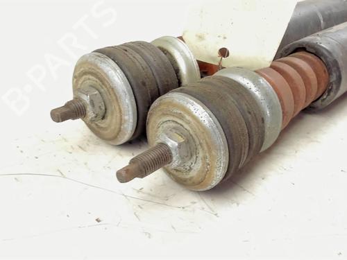 Used Right rear shock absorber Right rear shock absorber SUZUKI SPLASH (EX) 1.0 (A5B310) (65 hp) 20402645 20402645