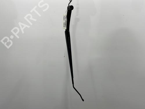 Used Front windshield wiper arm NISSAN MICRA V (K14) 1.0 (71 hp) 21162867