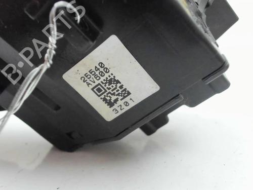 Switch NISSAN ALMERA TINO (V10) 2.2 dCi | BP20405933I30 