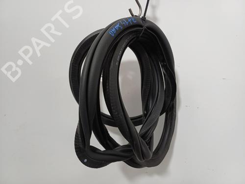 Borracha vedante da porta Borracha vedante da porta 38024325 38024325