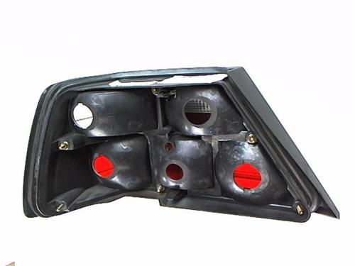 Used Right taillight Right taillight MERCEDES-BENZ 124 Saloon (W124) 300 D (124.130) (113 hp) 20457686 20457686