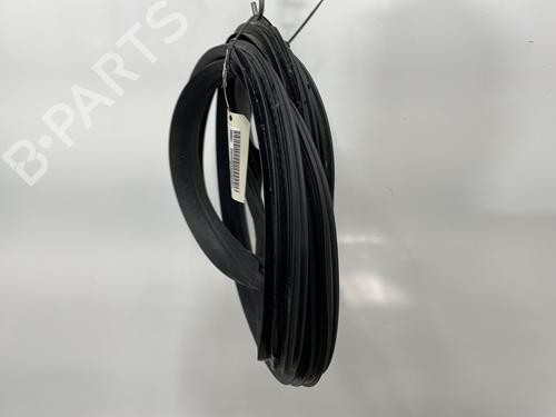rubber-door-seal-citroen-jumpy-ii-van-2007-2008-2009-2010-2011-2012-2013-2014-2015-2016-28525413 main image