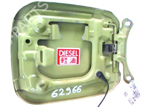 Fuel flap TOYOTA COROLLA Verso (_E12_) 2.0 D-4D (CDE120_, CDE120R) | BP20403580C131 