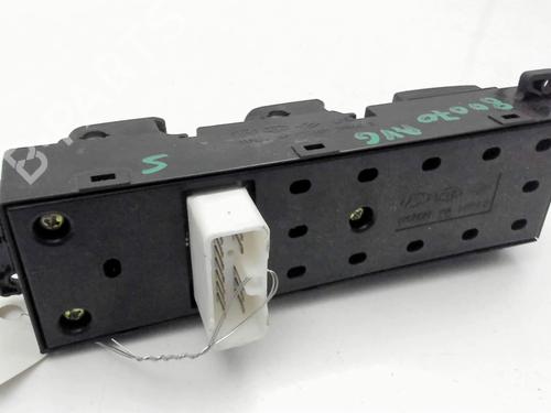 Left front window switch HYUNDAI SANTA FÉ II (CM) 2.2 CRDi 4x4 | BP37275108I27 - Image 4