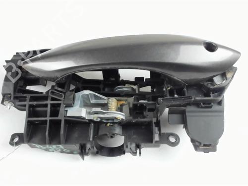 Front left exterior door handle BMW 5 Touring (F11) 530 d xDrive | BP23779628C128 